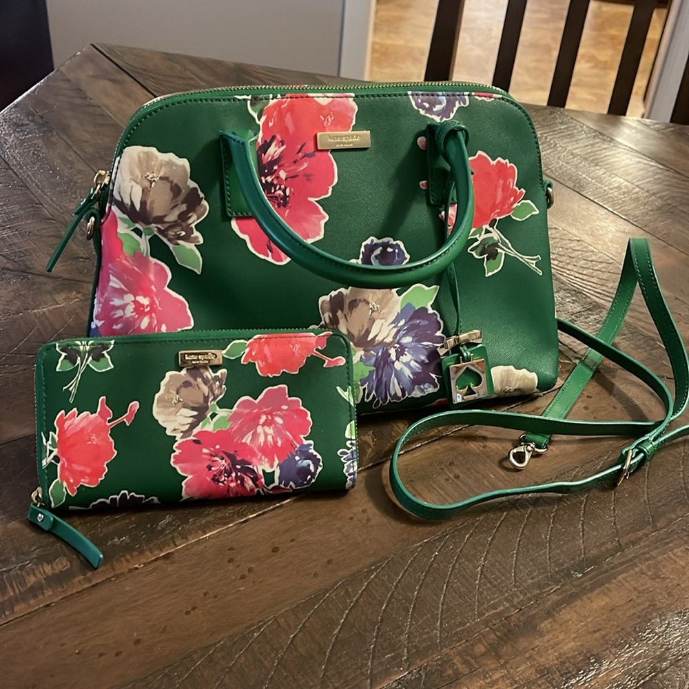 Kate spade purse and wallet